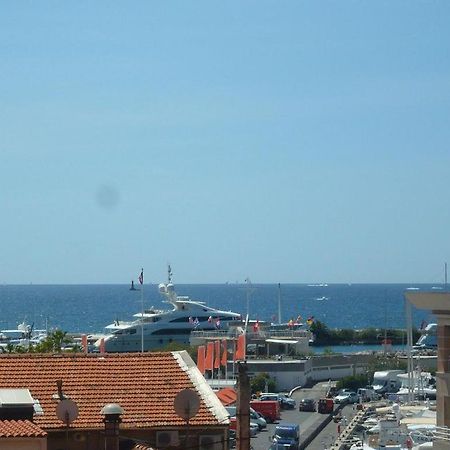 Charmant 2P Vue Mer Face Au Port De Golfe Juan Exterior photo